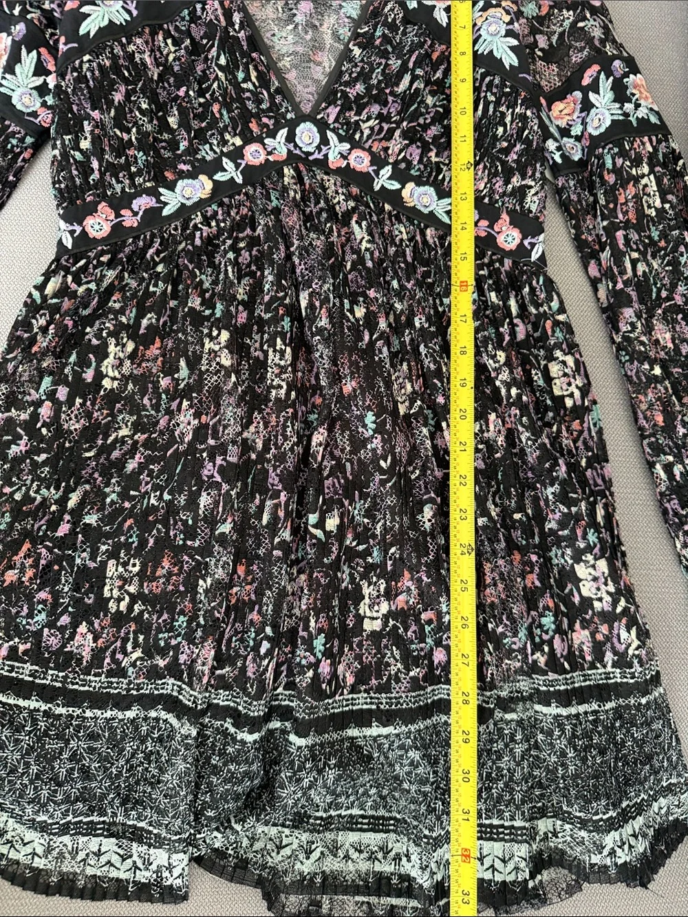 Free People Free People Cherry Blossom Embroidered Lace Dress Size 10